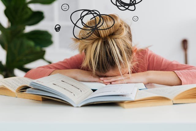 Smart Ways Students Can Manage Stress